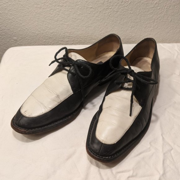 SOLD- Vintage Black & White Leather Loafers - Picture 1 of 14